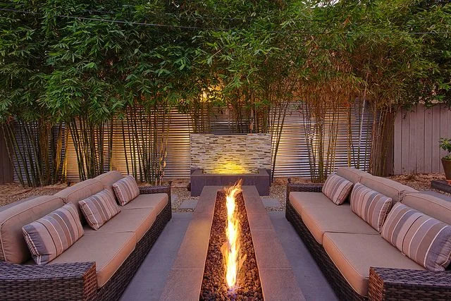 Contemporary online fire table